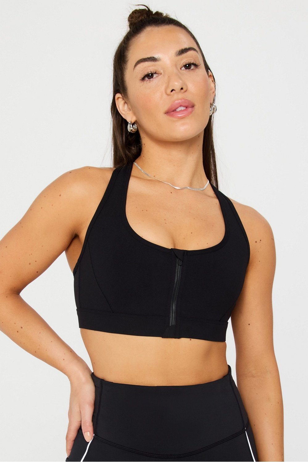 essential front zip medium impact sports bra