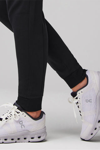 high-rise on-call scrub jogger