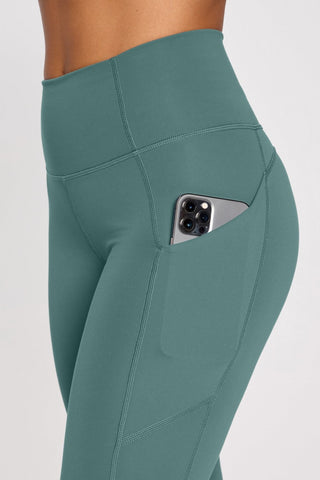 pureluxe everyday kick flare