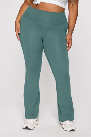 pureluxe everyday kick flare