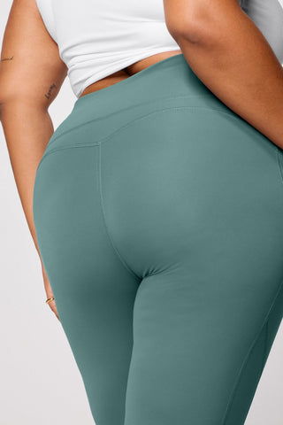 pureluxe everyday kick flare