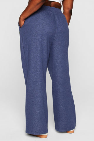 cozy fleece wide leg sweatpant