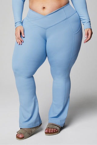 oasis rib hw crossover kick flare