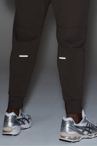 the altitude slim-fit jogger