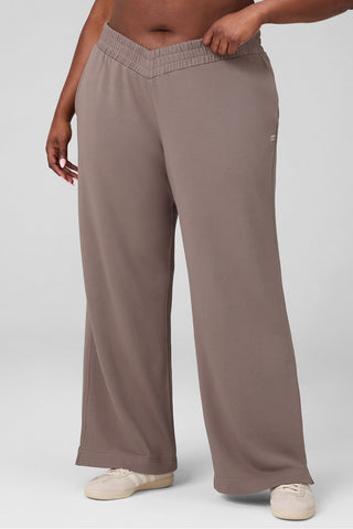 year round terry v-waist sweatpant