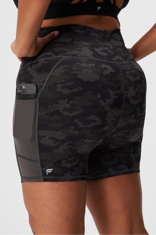 on-the-go powerhold® high-waisted 6'' short