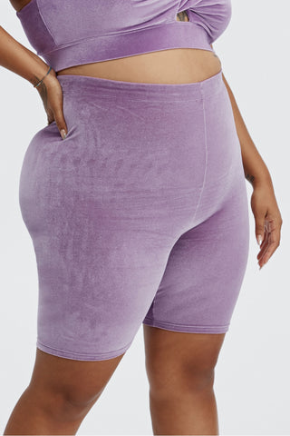 high waisted velour short 9