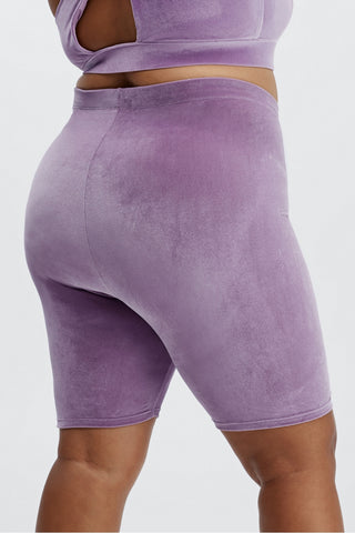 high waisted velour short 9