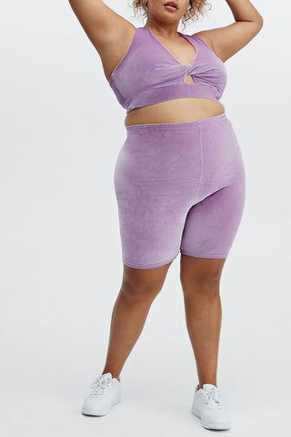 high waisted velour short 9