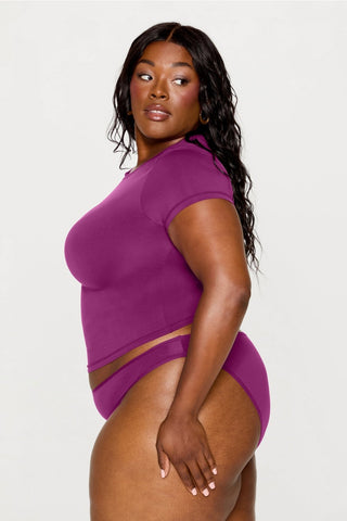 stretchy fit crew tee