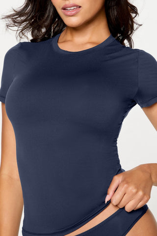 stretchy fit crew tee