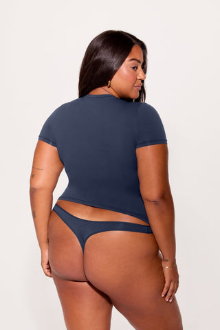 stretchy fit crew tee