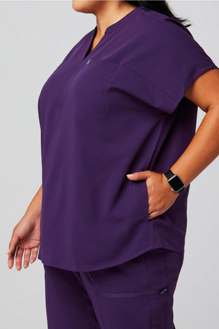 evolve oversized scrub top