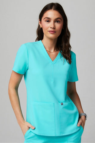 method 2-pocket scrub top