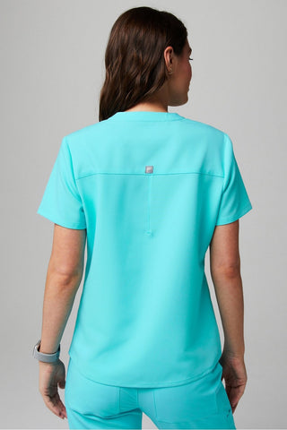 method 2-pocket scrub top