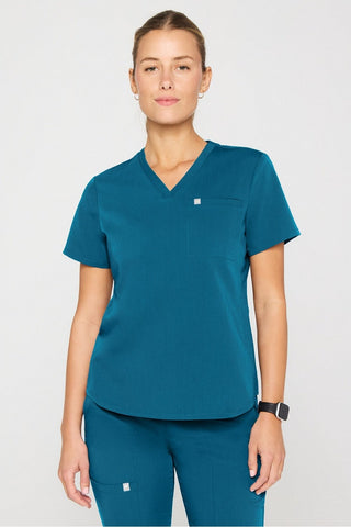 vital 1-pocket scrub top (petite fit)