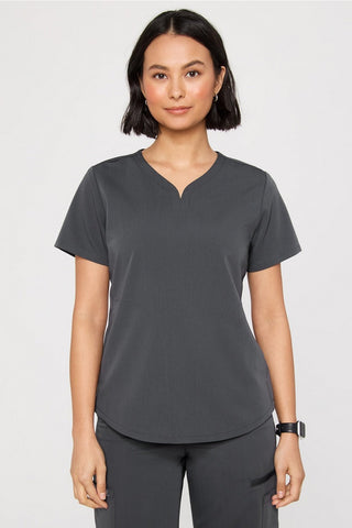 petal 3-pocket scrub top