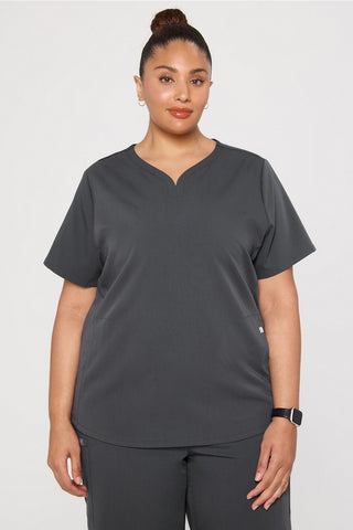 petal 3-pocket scrub top
